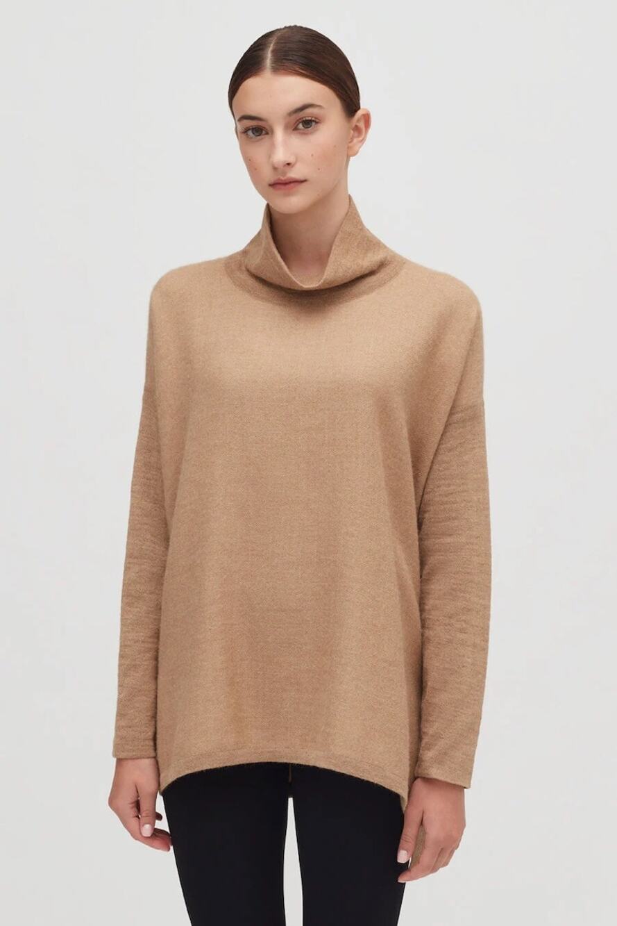 Cuyana Alpaca Funnel Turtleneck Sweater Camel Tan XS/S NEW Oversized Split Side